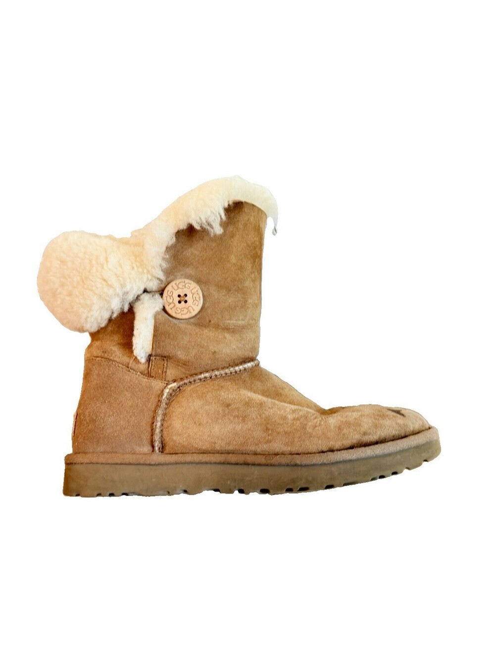 UGG Women’s Size 9 Classic Sheepskin Boots Mismatched Pair Different Styles Read